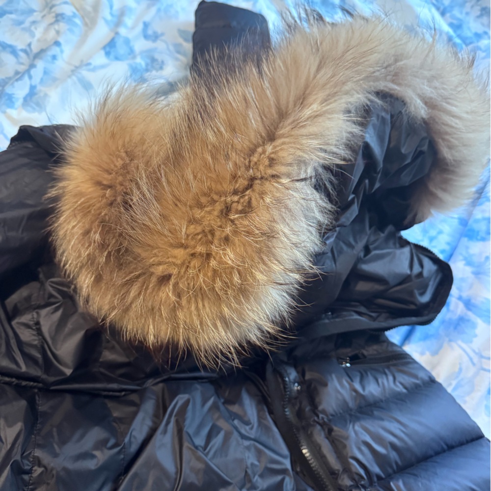 PRISTINE CONDITION 100% AUTHENTIC MONCLER COAT W/… - image 5